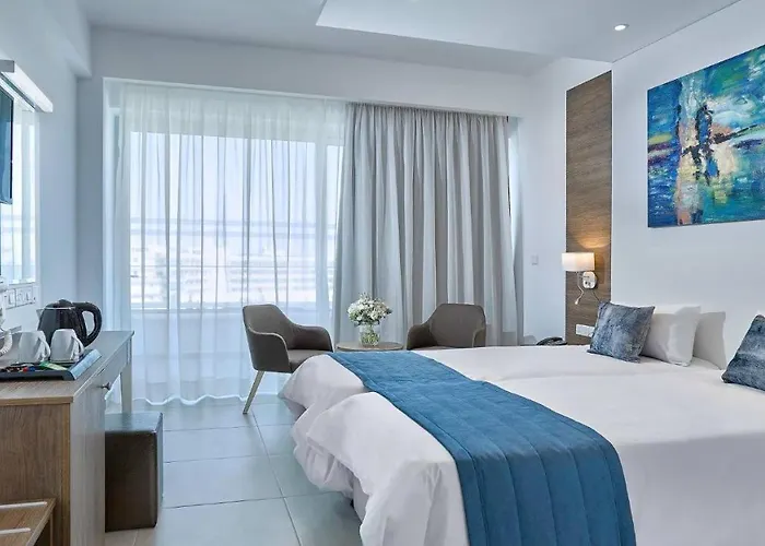 Gaia Sun N Blue Hotel