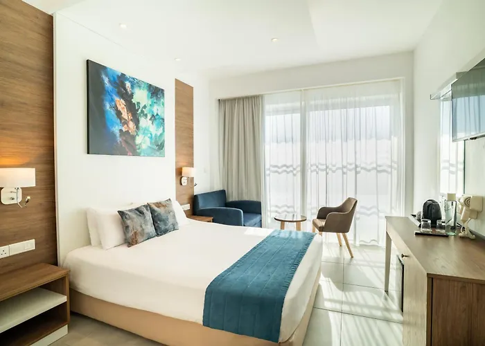 Gaia Sun N Blue Hotel
